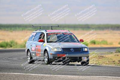 media/Sep-29-2024-24 Hours of Lemons (Sun) [[6a7c256ce3]]/Sunrise (1115a-1130a)/